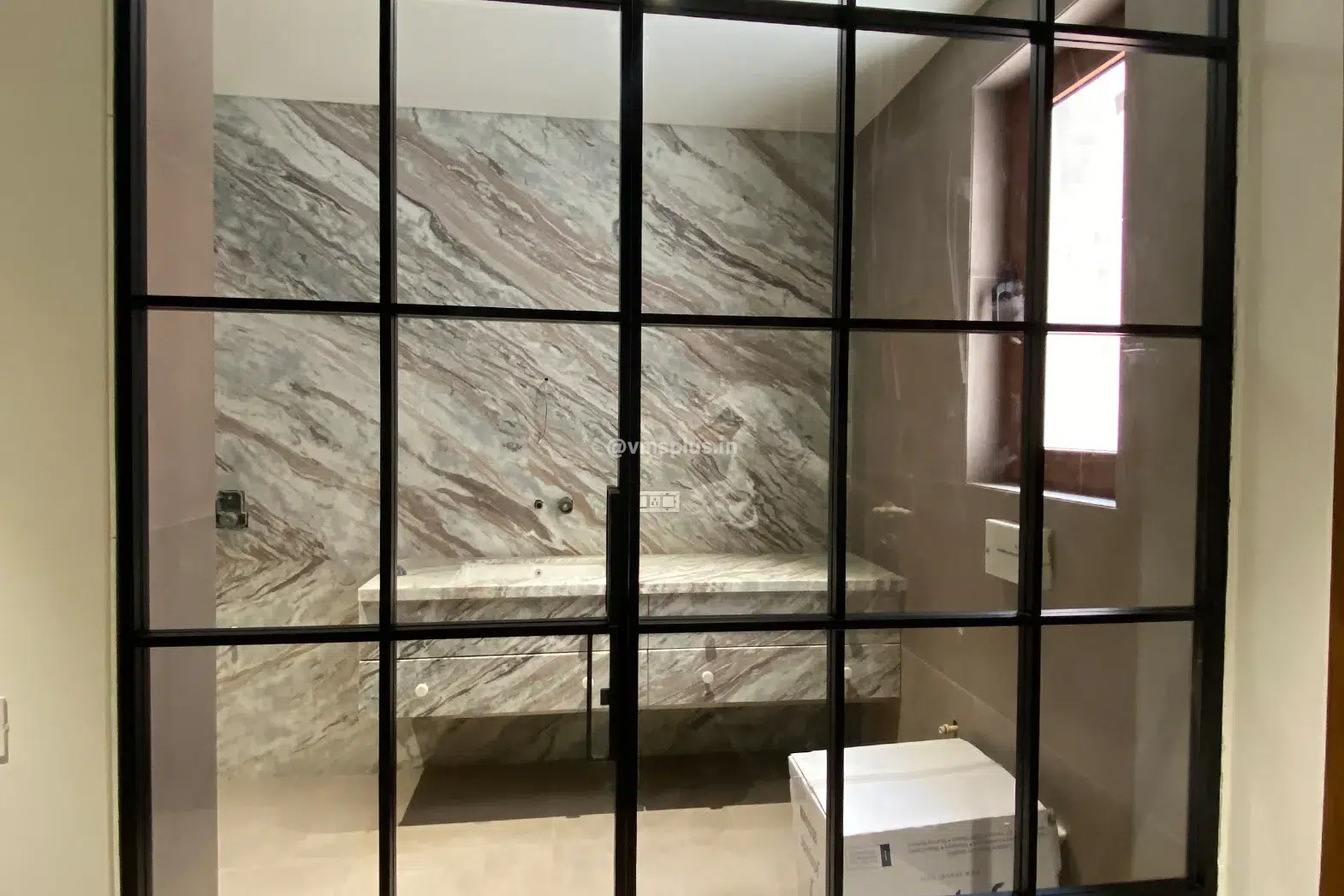 A Shower Glass Partition Helps You Enjoy Your Me Time