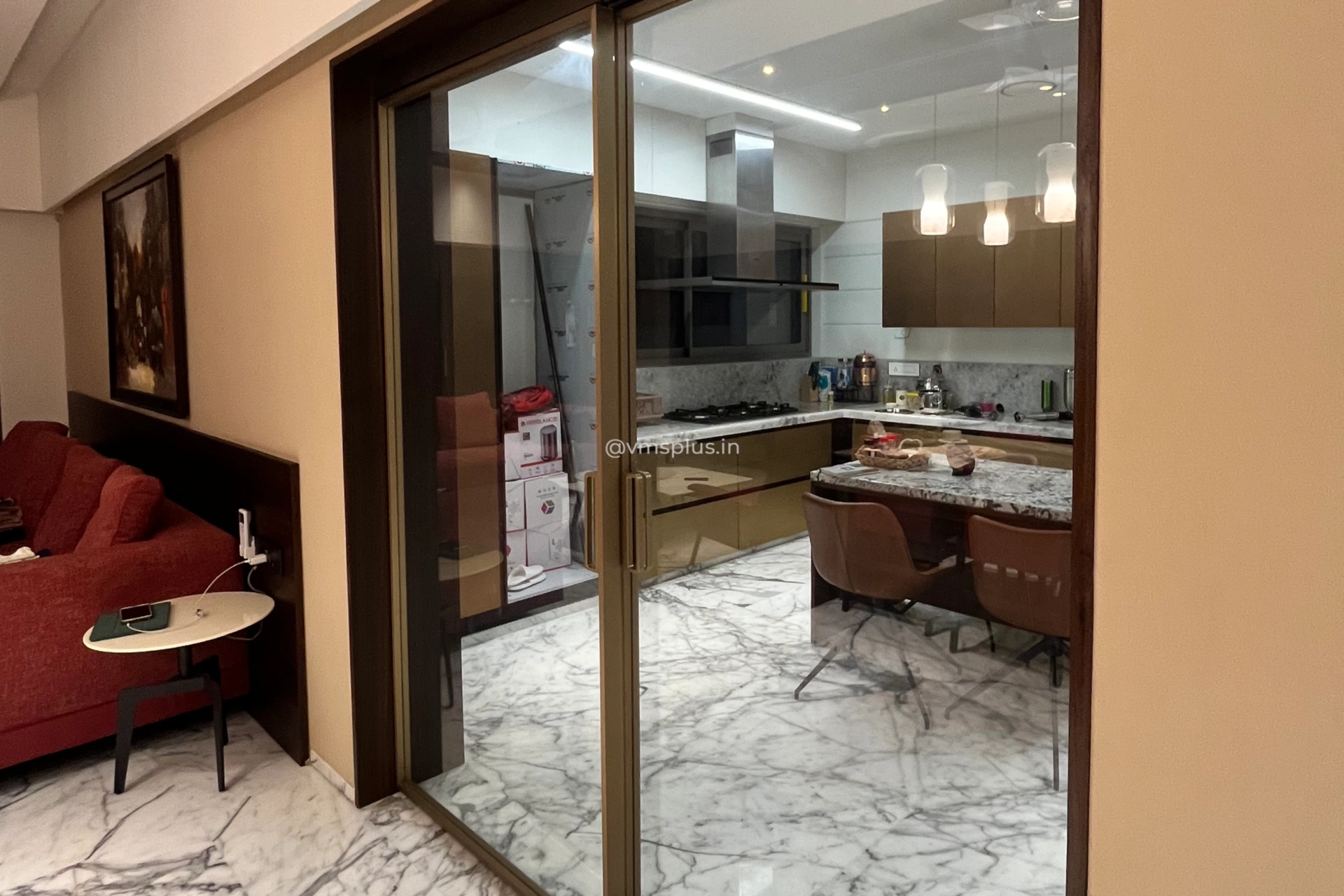 Benefits of Using Glass Partitions in Your Home