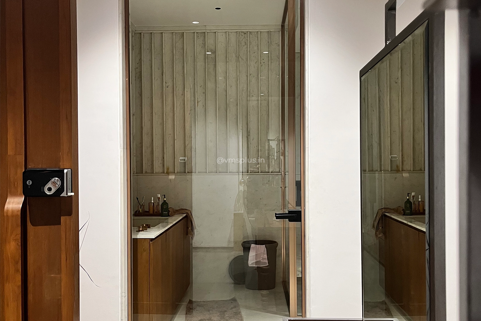 Small Bathroom Shower Design Ideas For a Modern Look   