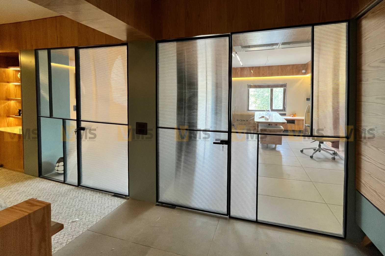 Why is Grid Profile Glass Partition the Most Popular in Offices?